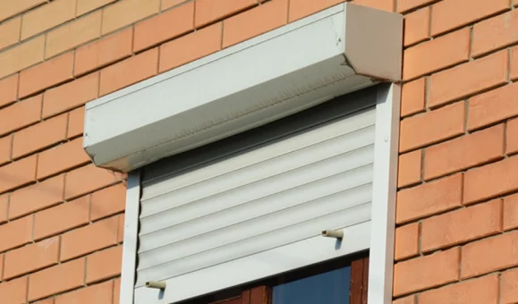 Roller shutter motor replacement in Brussels home